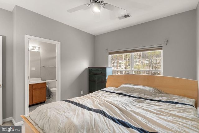 12511 HEYKENS LN, Bristow, VA 20136