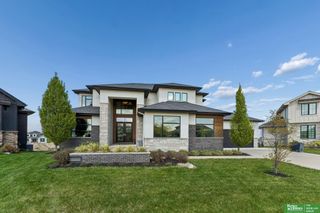 10208 S 183rd Avenue Circle, Omaha, NE 68136