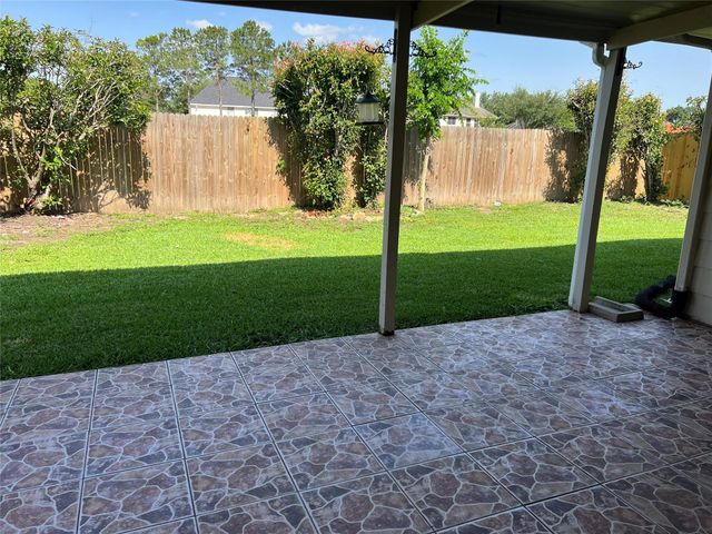 11815 Balmorhea Lane, Sugar Land, TX 77498