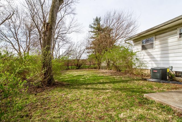 1880 Queensrowe Place, Columbus, OH 43227