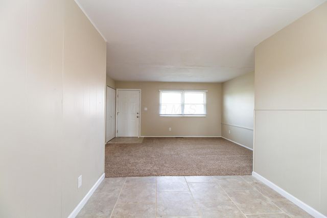 1880 Queensrowe Place, Columbus, OH 43227