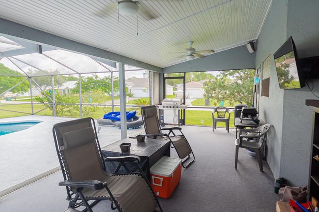 201 SW Parish Terrace, Port St Lucie, FL 34984