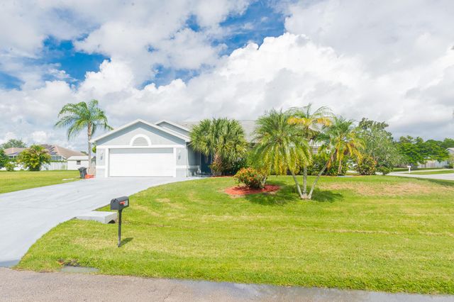 201 SW Parish Terrace, Port St Lucie, FL 34984