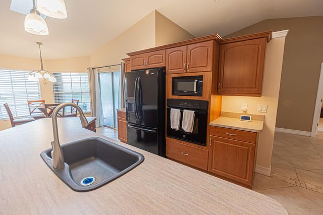 201 SW Parish Terrace, Port St Lucie, FL 34984