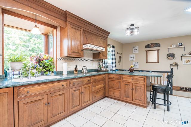 1 Potter School Road, Willington, CT 06279