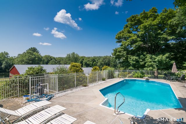 1 Potter School Road, Willington, CT 06279
