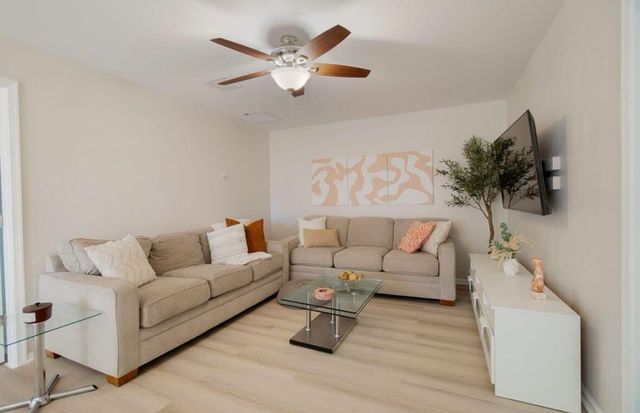 11892 STURBRIDGE Lane, Wellington, FL 33414