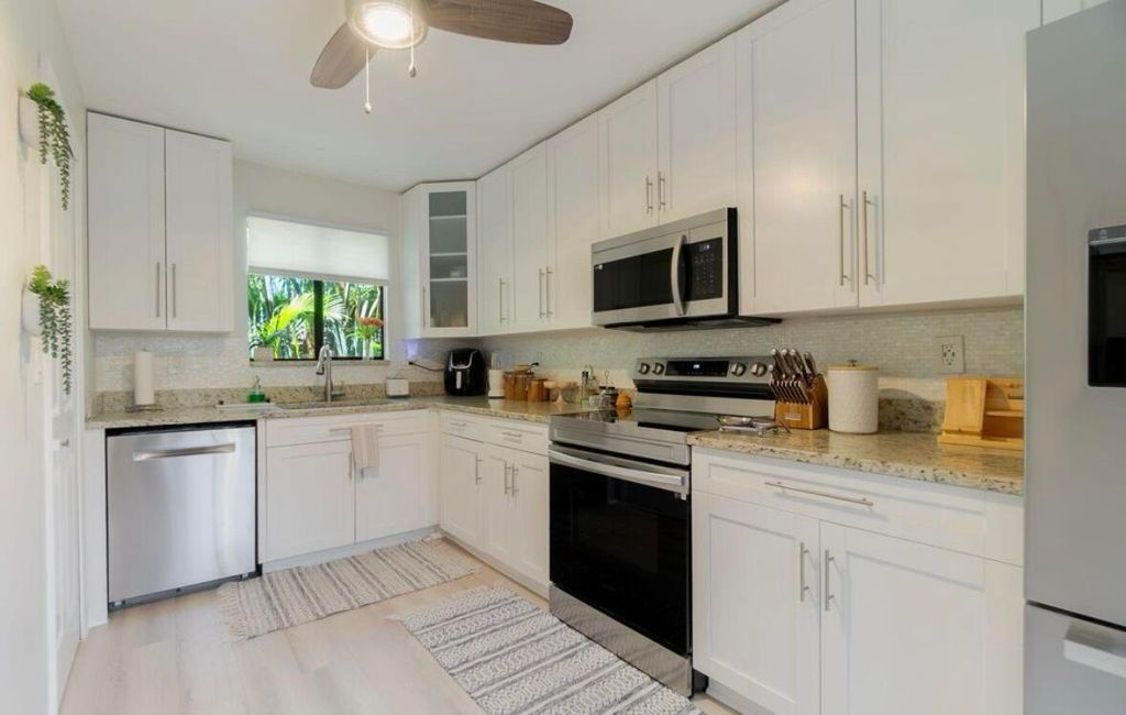 11892 STURBRIDGE Lane, Wellington, FL 33414