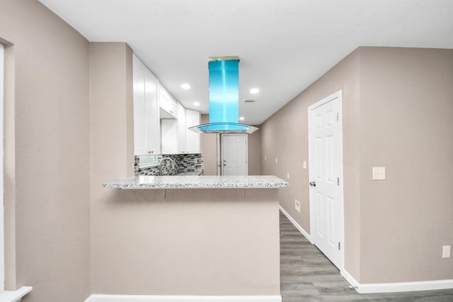 5879 Belcrest Street, Houston, TX 77033