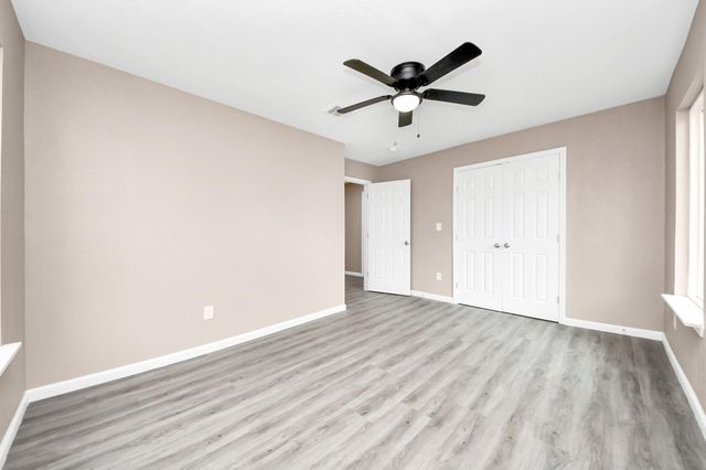 5879 Belcrest Street, Houston, TX 77033