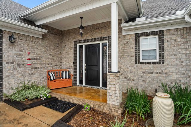 1512 Puritan Dr, Jacksonville, AR 72076