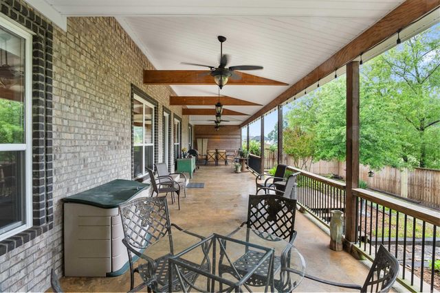 1512 Puritan Dr, Jacksonville, AR 72076