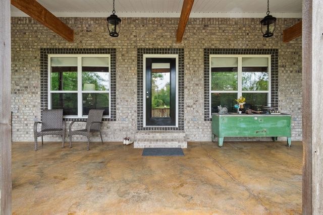 1512 Puritan Dr, Jacksonville, AR 72076