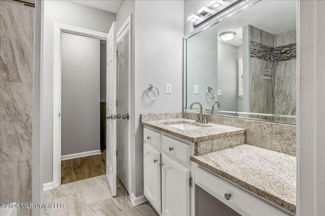 8193 Clubview Drive, Olive Branch, MS 38654