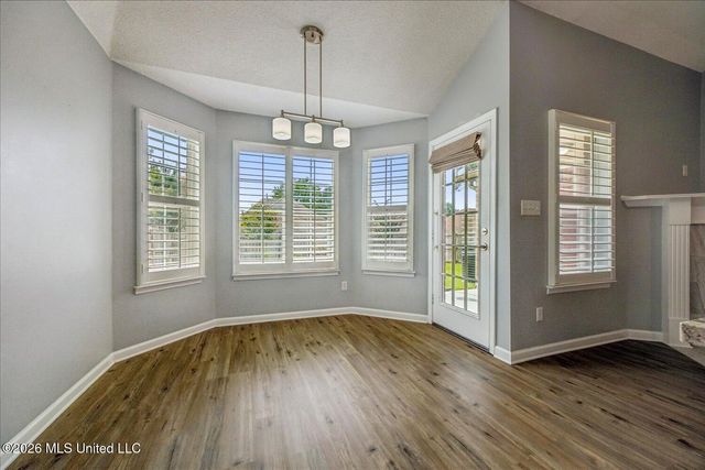 8193 Clubview Drive, Olive Branch, MS 38654