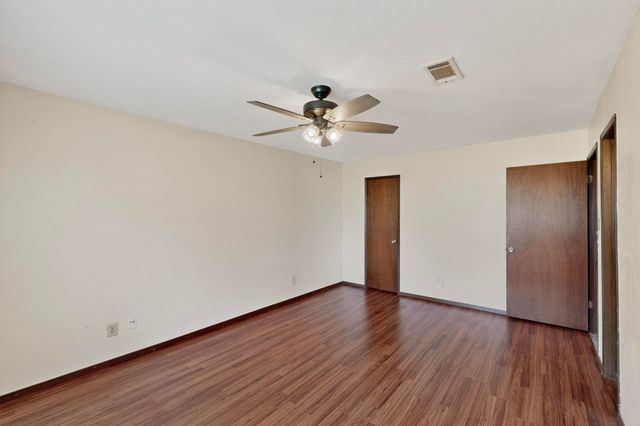 7637 Val Verde Drive, Fort Worth, TX 76133