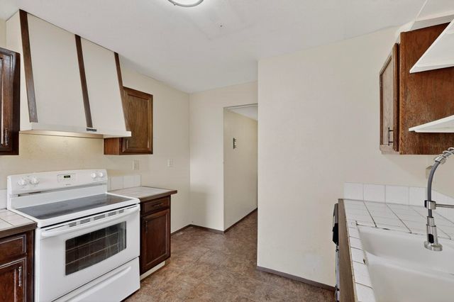 7637 Val Verde Drive, Fort Worth, TX 76133