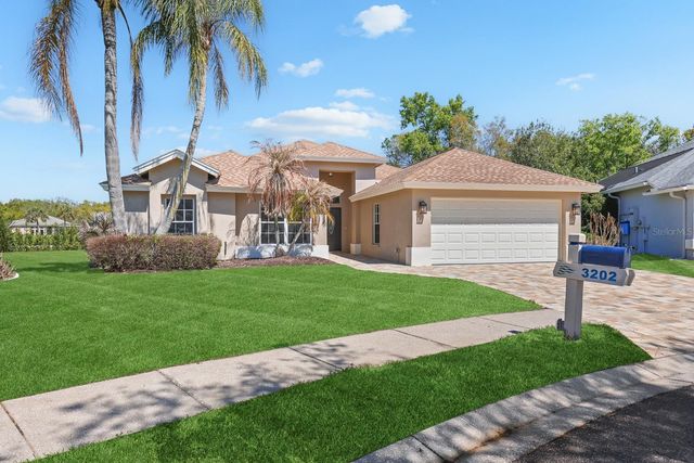 3202 FOX SQUIRREL LANE, Valrico, FL 33596