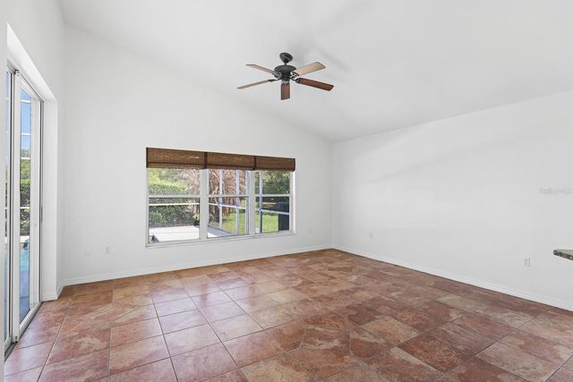 3202 FOX SQUIRREL LANE, Valrico, FL 33596