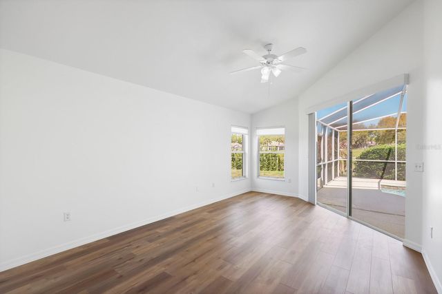 3202 FOX SQUIRREL LANE, Valrico, FL 33596