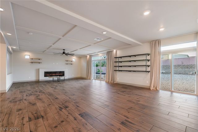 8753 Mann Street, Las Vegas, NV 89139