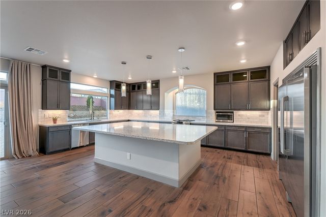 8753 Mann Street, Las Vegas, NV 89139