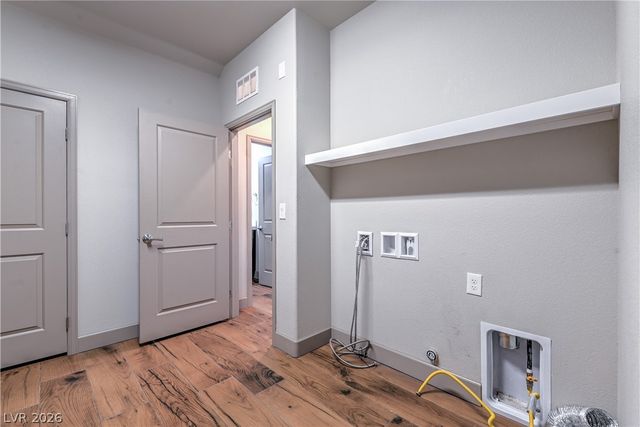 8753 Mann Street, Las Vegas, NV 89139