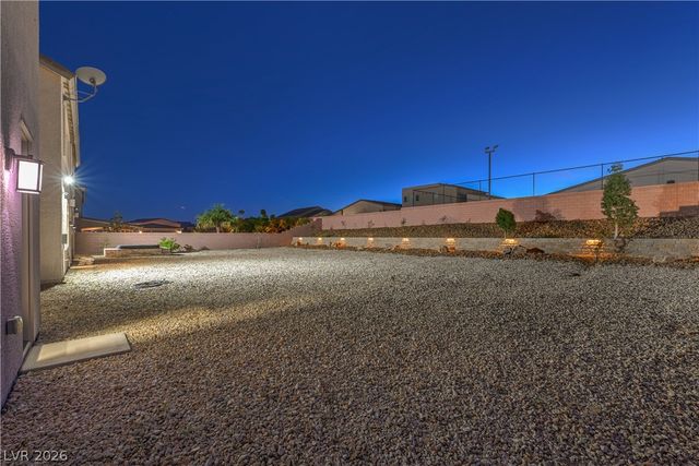 8753 Mann Street, Las Vegas, NV 89139