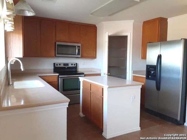 7307 Tamburo Trl, San Antonio, TX 78266
