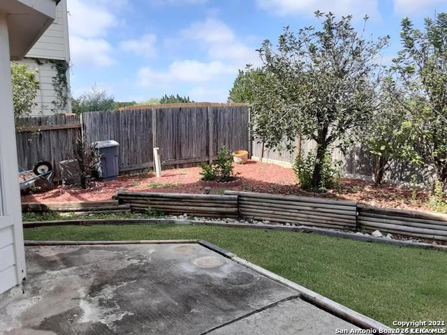 7307 Tamburo Trl, San Antonio, TX 78266