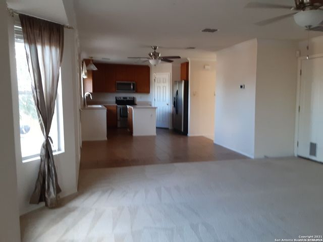 7307 Tamburo Trl, San Antonio, TX 78266