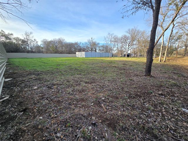 208 Cavalier LN, Liberty Hill, TX 78642