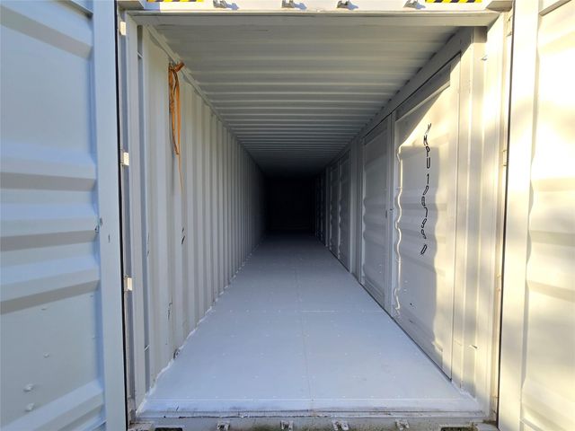 208 Cavalier LN, Liberty Hill, TX 78642