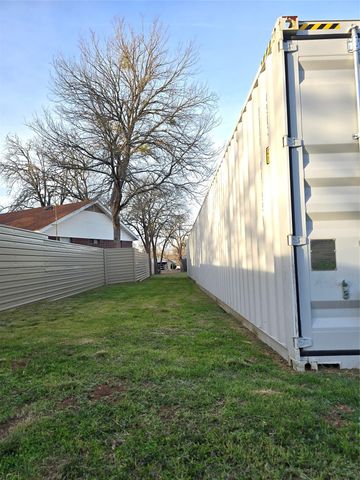 208 Cavalier LN, Liberty Hill, TX 78642