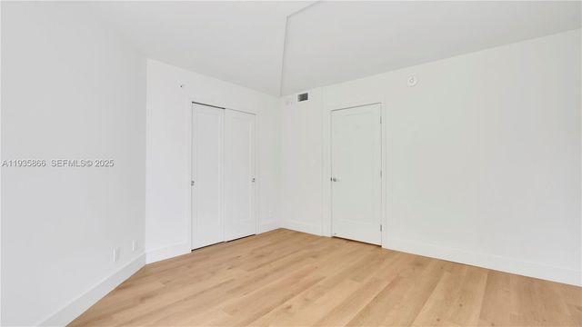 555 NE 34th St 607, Miami, FL 33137