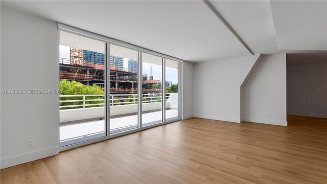 555 NE 34th St 607, Miami, FL 33137