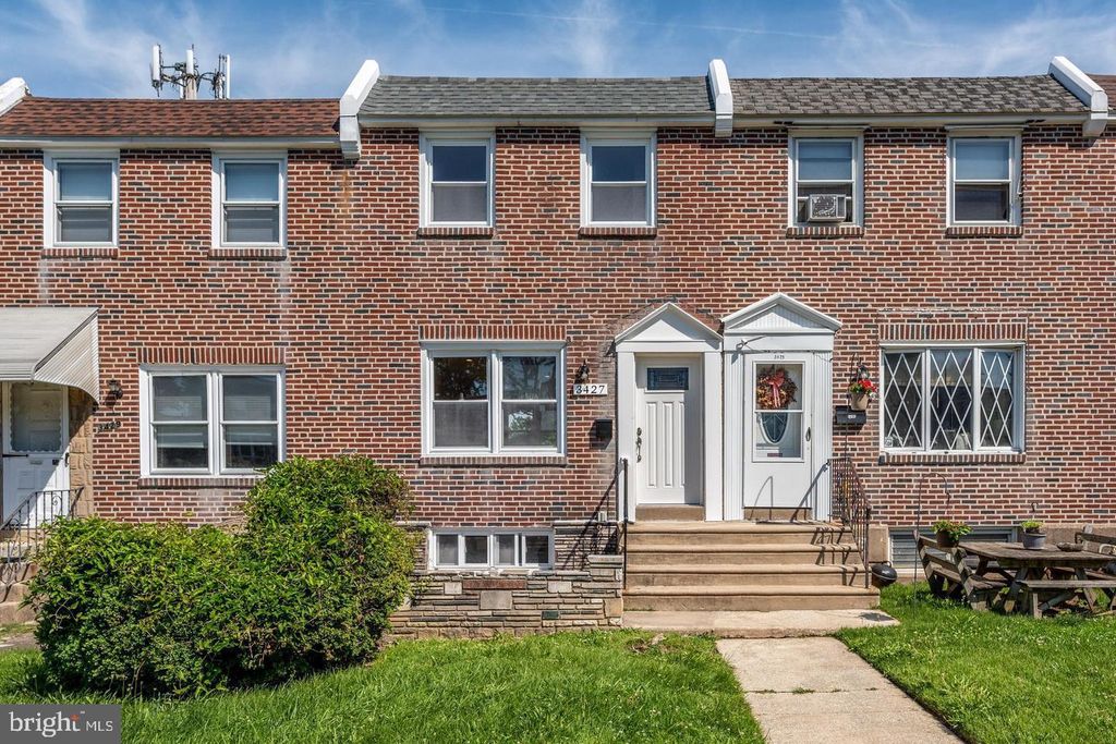 3427 VALLEY GREEN DR, Drexel Hill, PA 19026