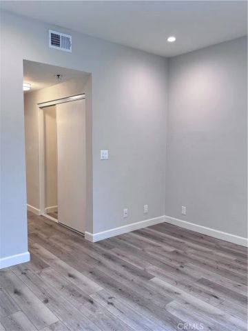2905 Montrose Ave 313, Glendale, CA 91214