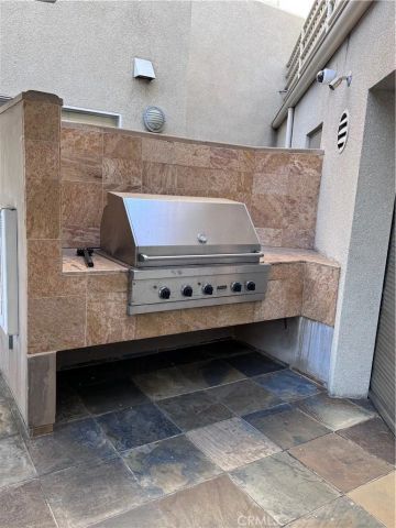 2905 Montrose Ave 313, Glendale, CA 91214
