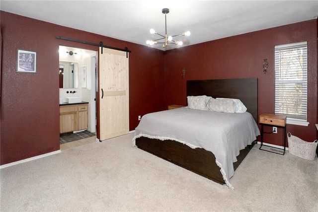 606 N Country Club Terrace, Mustang, OK 73064