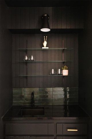 606 N Country Club Terrace, Mustang, OK 73064