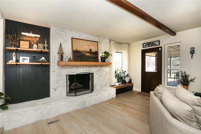 606 N Country Club Terrace, Mustang, OK 73064