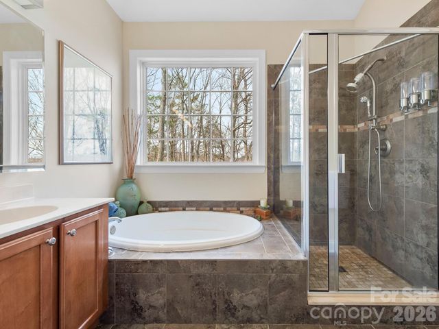 5 Timber Moss Drive 8 & 9, Asheville, NC 28804