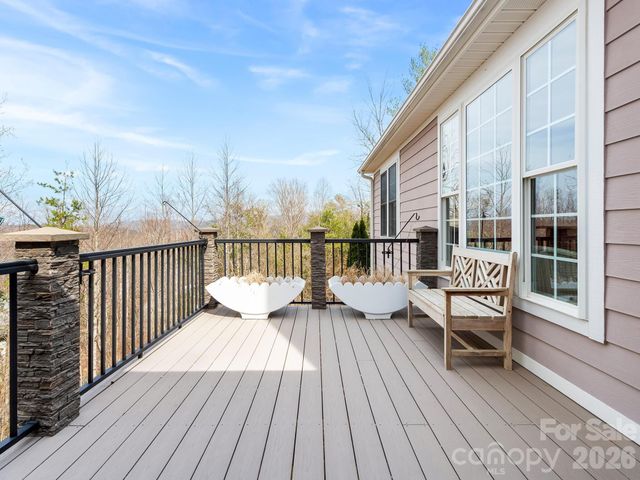 5 Timber Moss Drive 8 & 9, Asheville, NC 28804