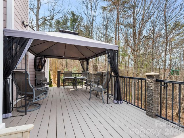 5 Timber Moss Drive 8 & 9, Asheville, NC 28804