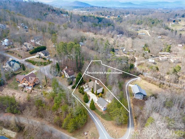 5 Timber Moss Drive 8 & 9, Asheville, NC 28804