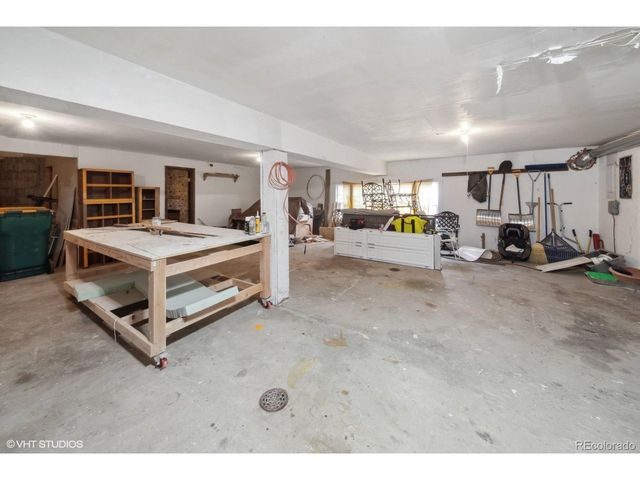 22081 Paradise Cir, Golden, CO 80401