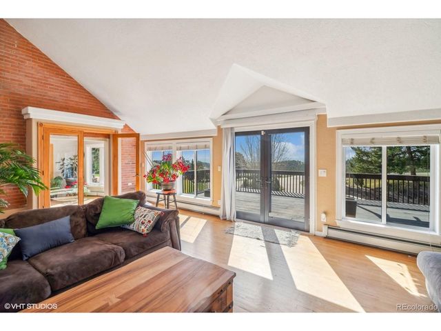 22081 Paradise Cir, Golden, CO 80401