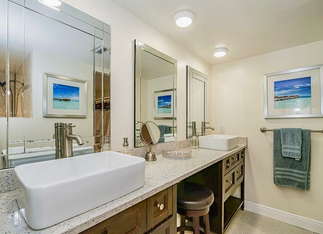 133 E Park Shores Circle 7E, Vero Beach, FL 32963