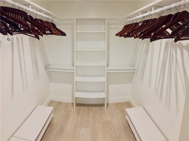 133 E Park Shores Circle 7E, Vero Beach, FL 32963